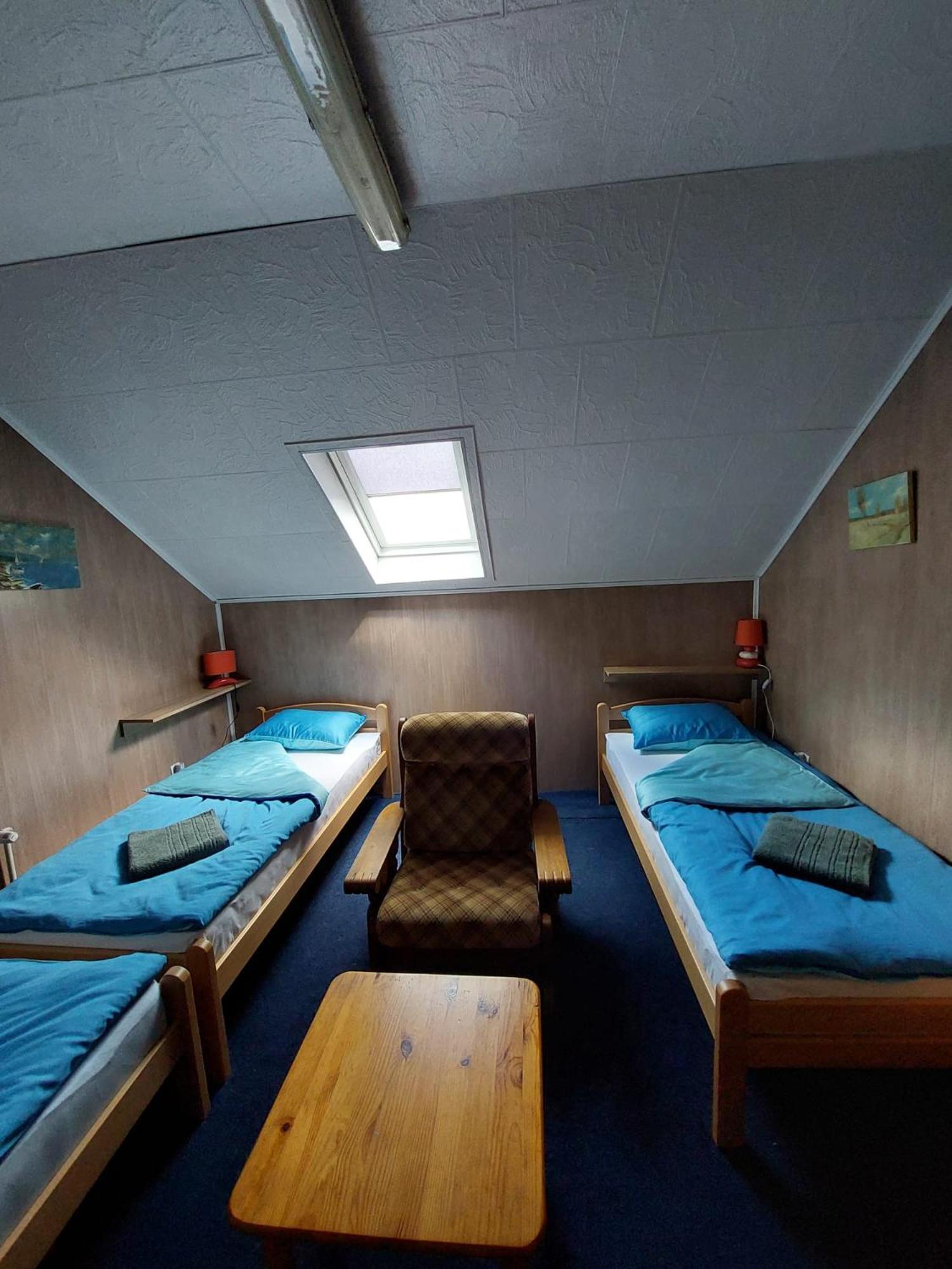 Hostel Suzzzy Novska Bagian luar foto